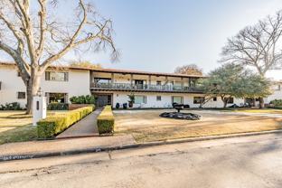 6205 Greenway Rd #6 - Photo 1 of 1