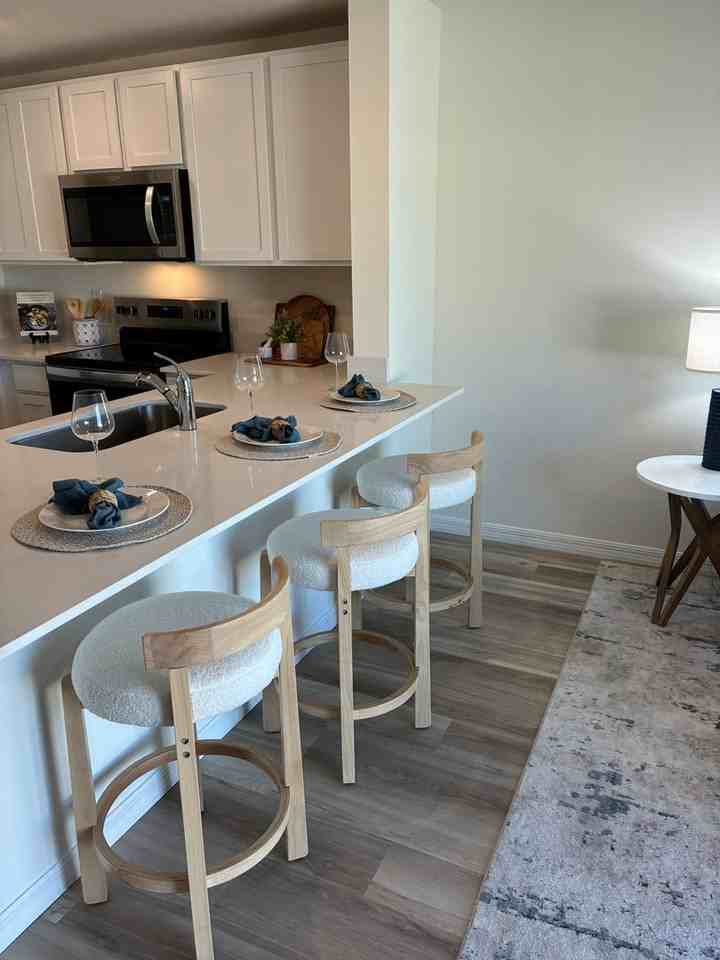 8358 Gower Trl - Photo 7 of 33