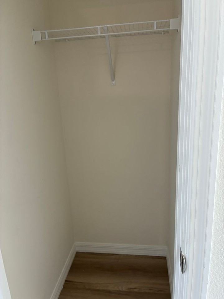 8362 Gower Trl - Photo 4 of 36