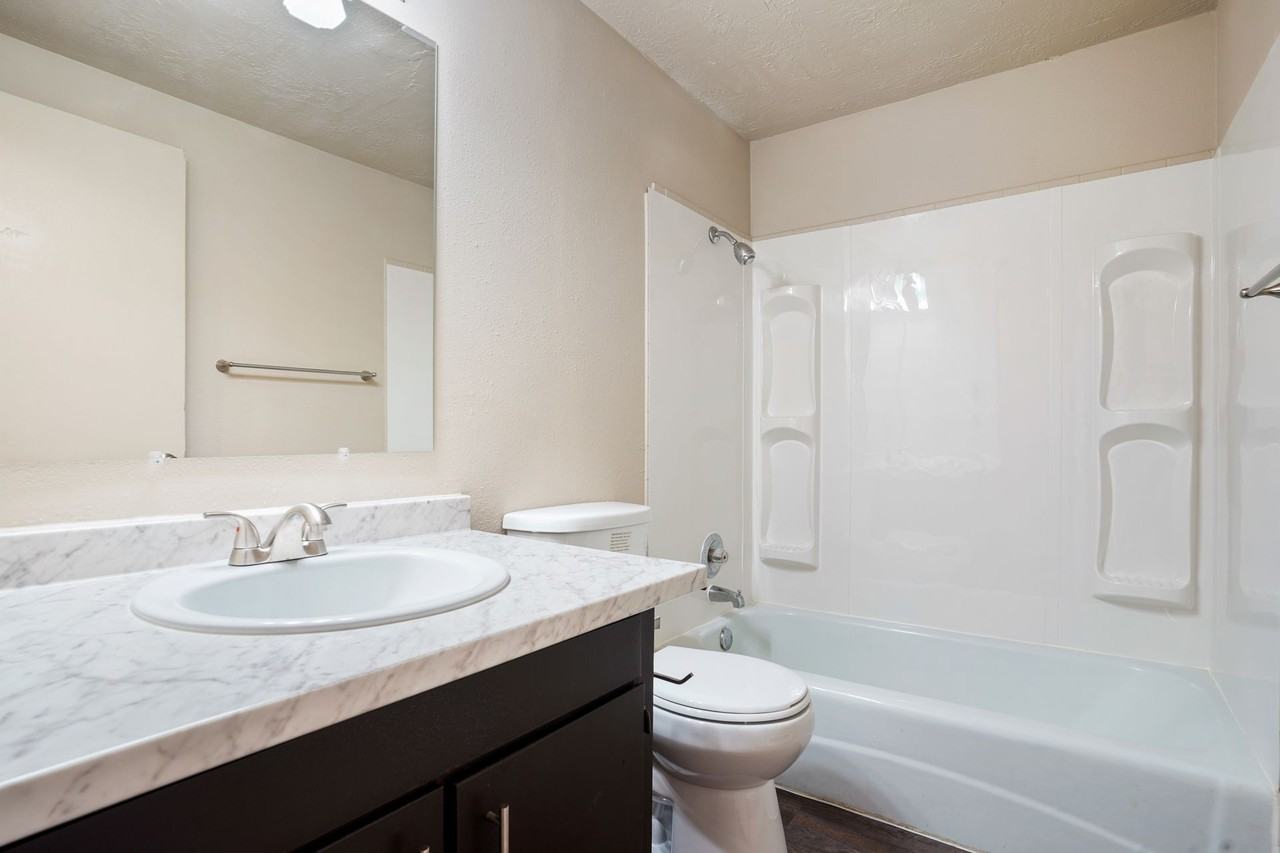 Greenhill at Riverdale - Photo 7 of 50