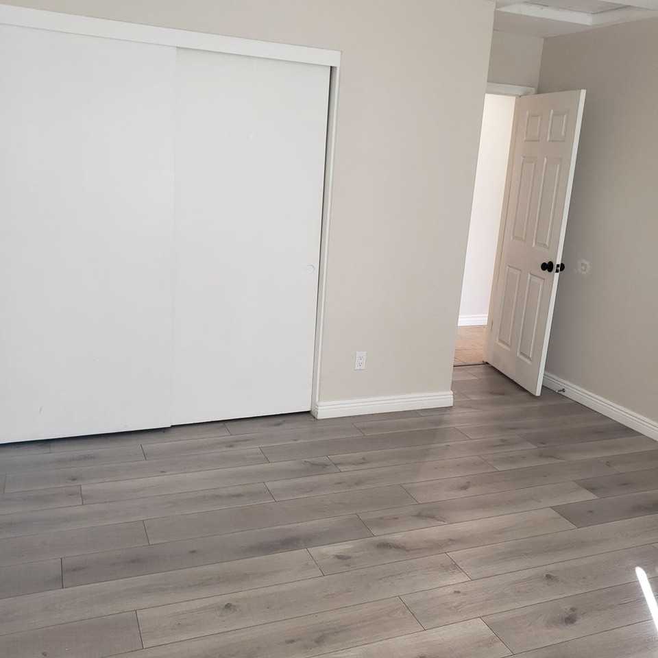 13980 Mission St - Photo 5 of 36