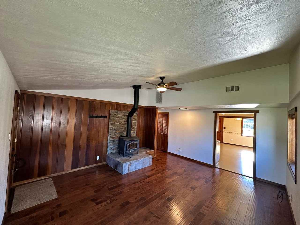 630 Evans Rd - Photo 5 of 39