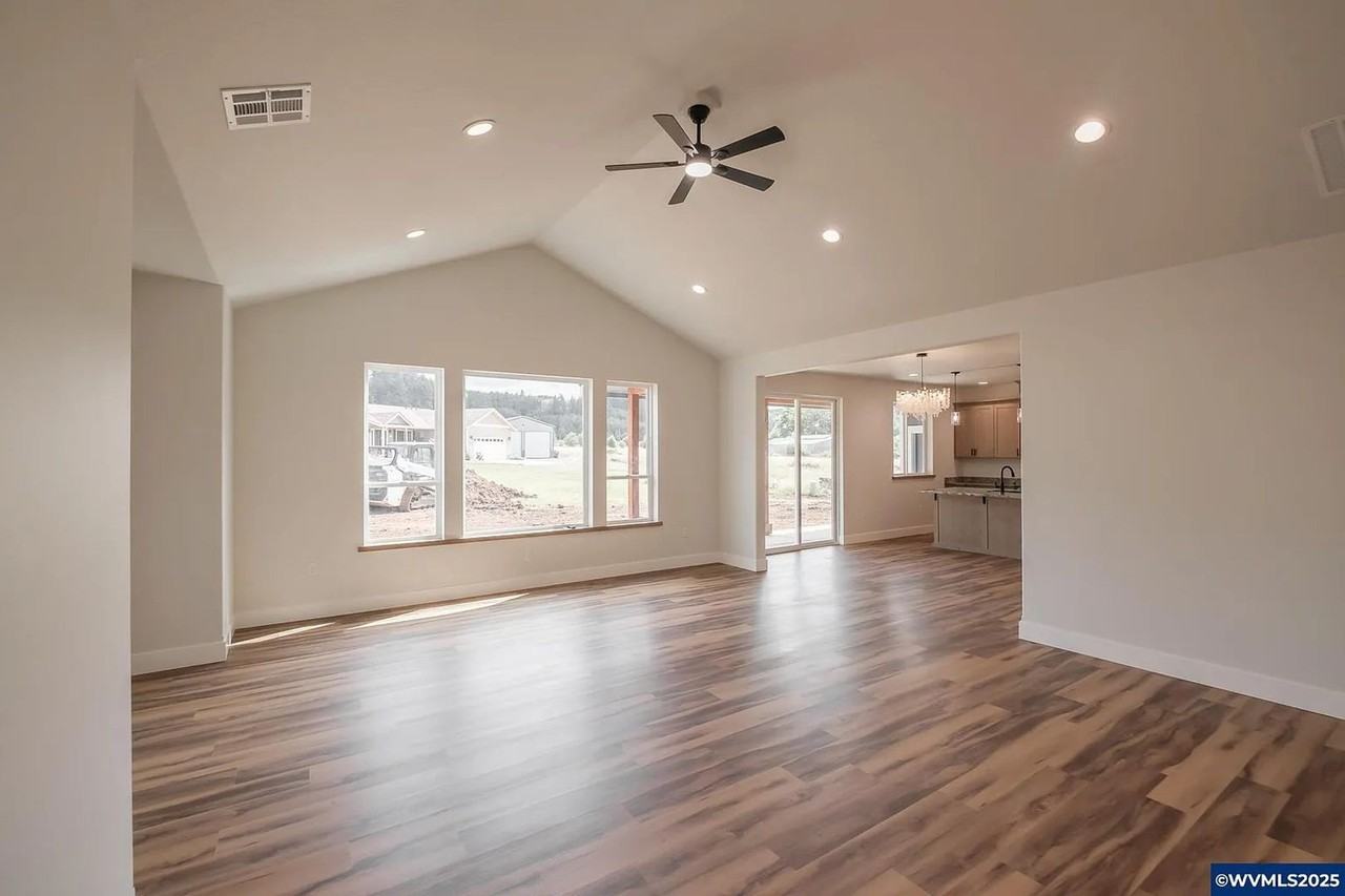 4549 Kalmia St - Photo 4 of 37