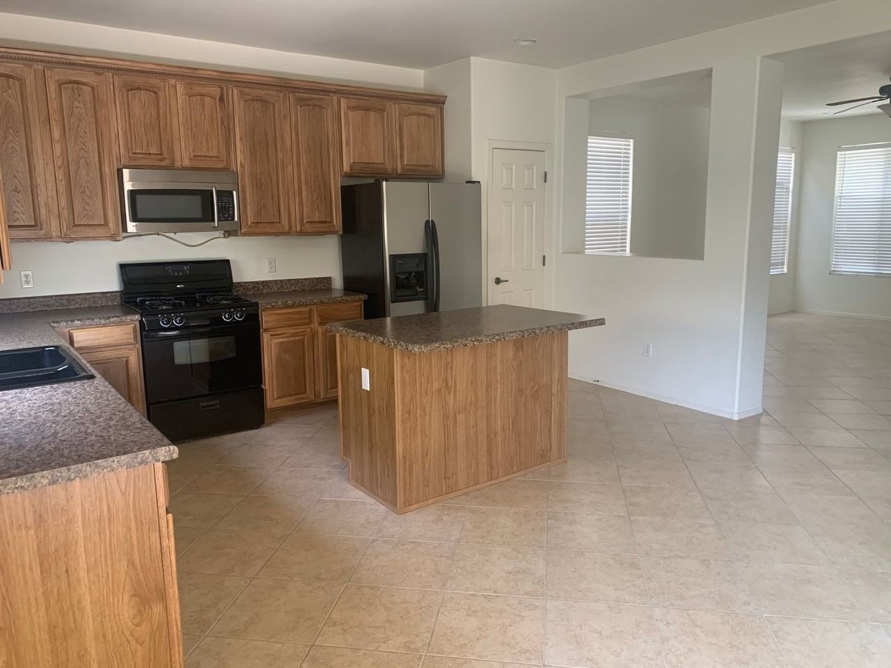 7635 E Ocotillo Overlook Dr - Photo 6 of 18