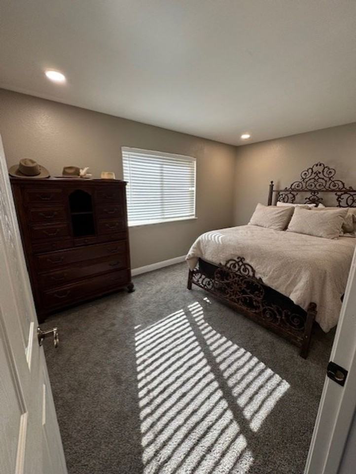 Lark St - Photo 7 of 10