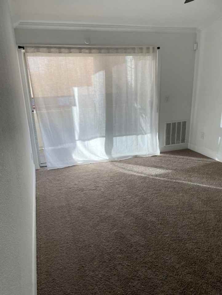 8020 Walerga Rd - Photo 4 of 16