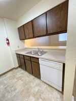 featured image of 926 W 26th Ave