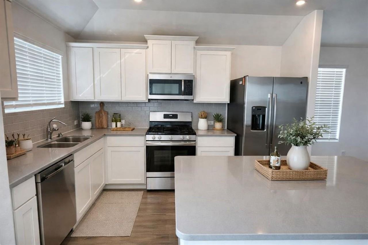 119 Isaac Millsaps Trl - Photo 2 of 15