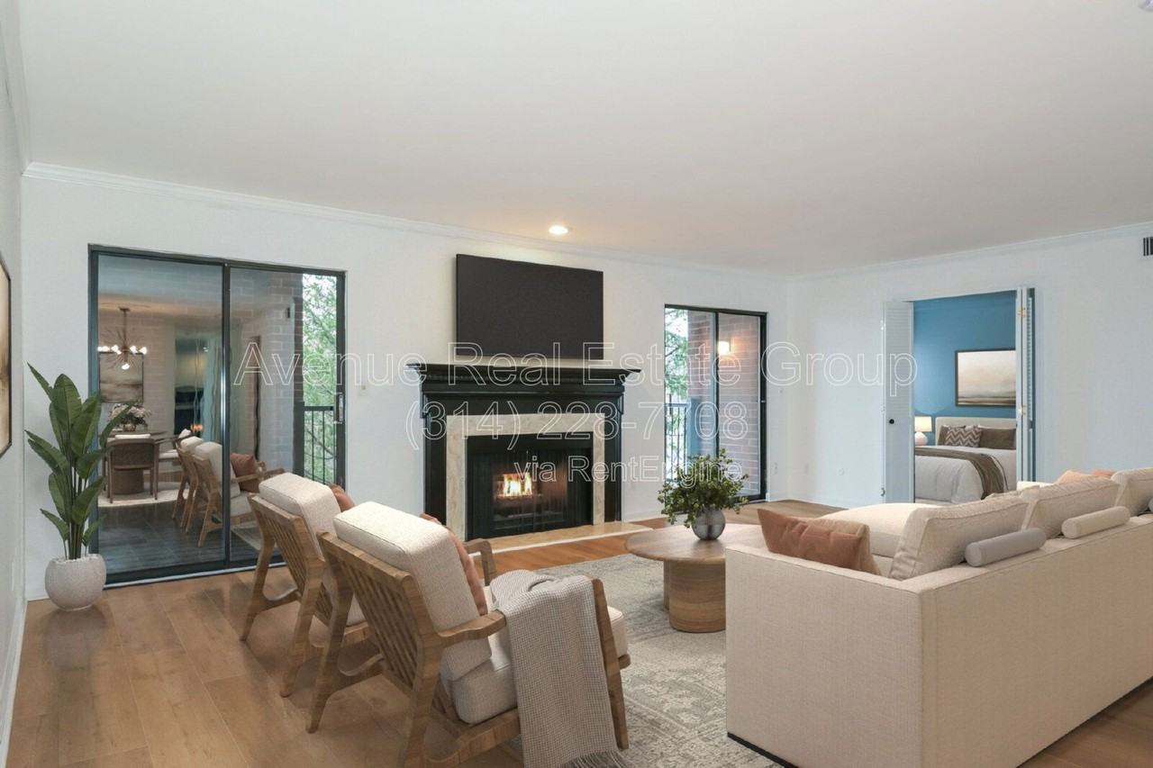 590 Sarah Ln #301 - Photo 2 of 26