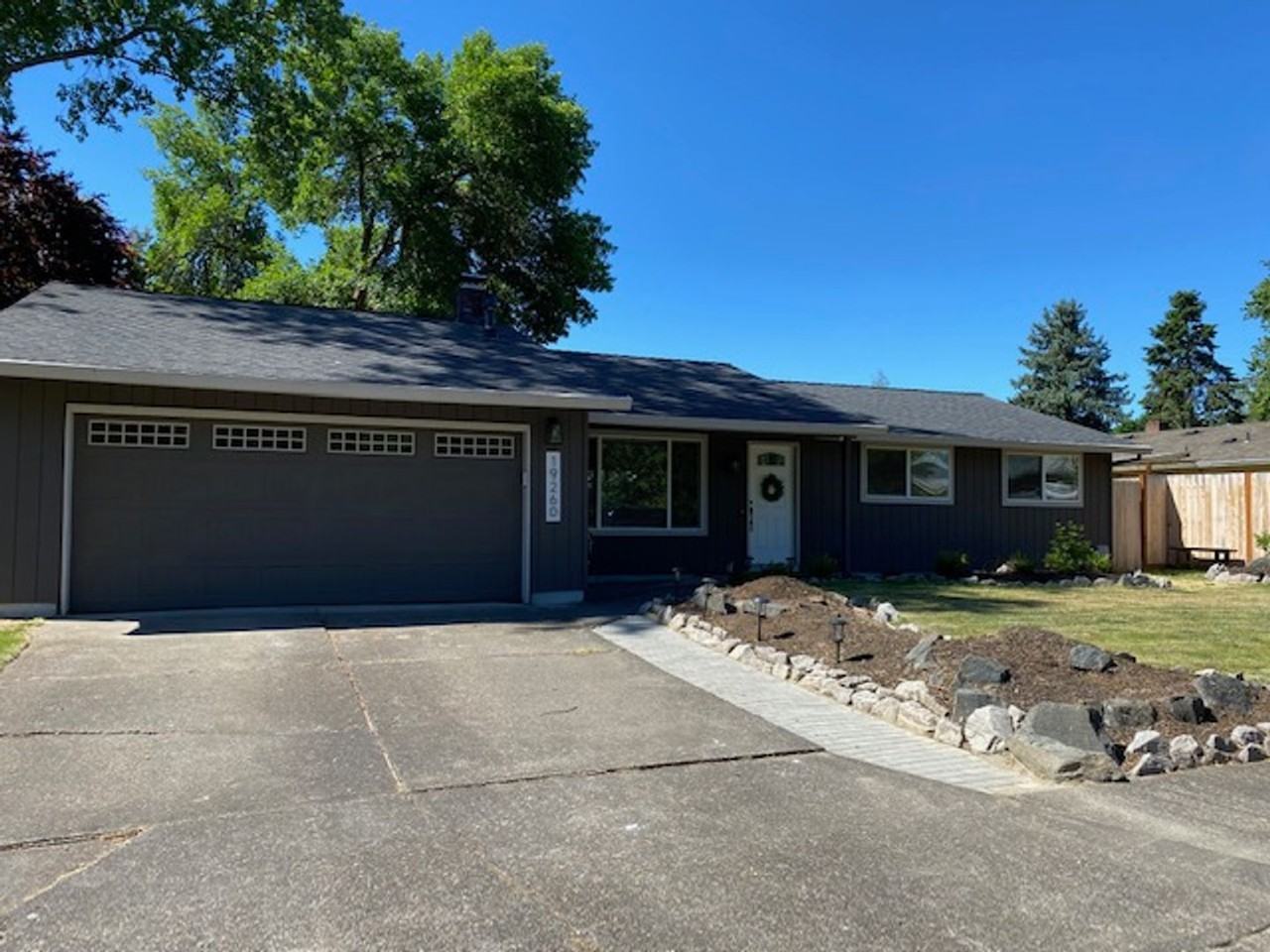 19260 Sw Vista St - Photo 2 of 16