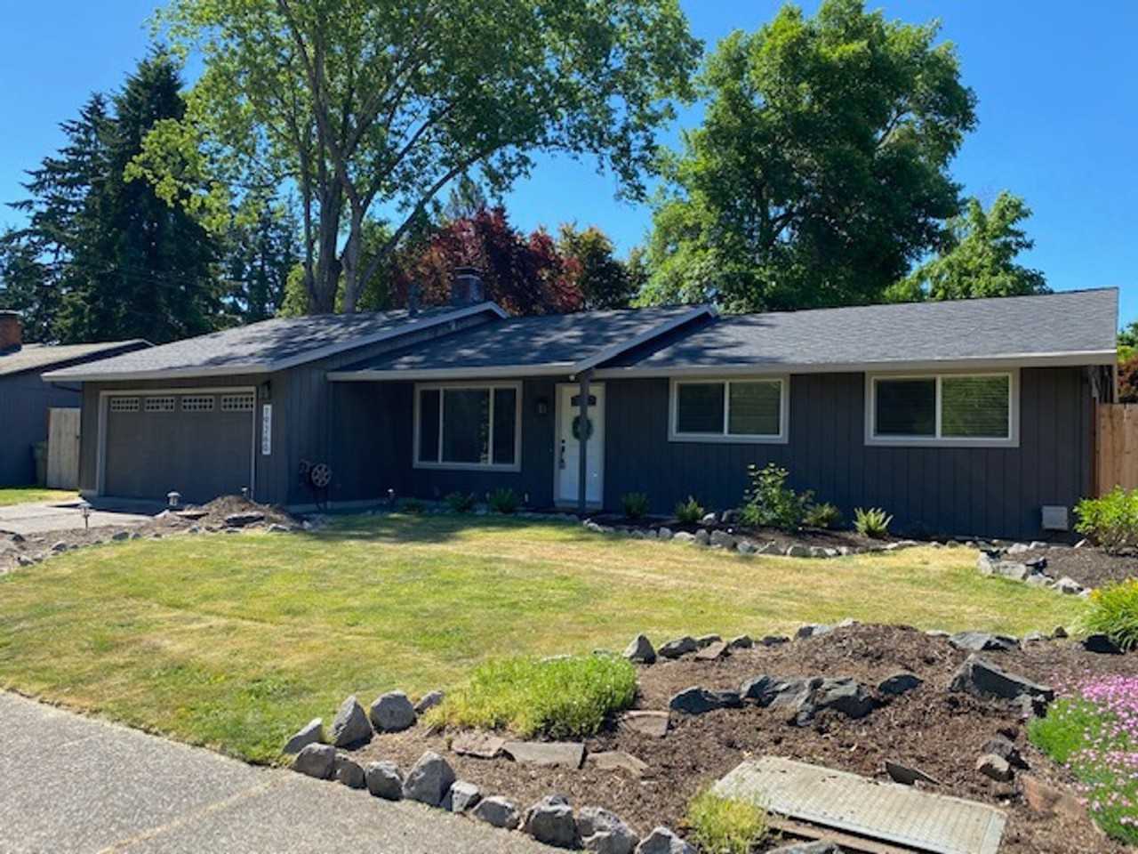 19260 Sw Vista St - Photo 3 of 16