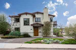 featured image of 3749 Elliott St