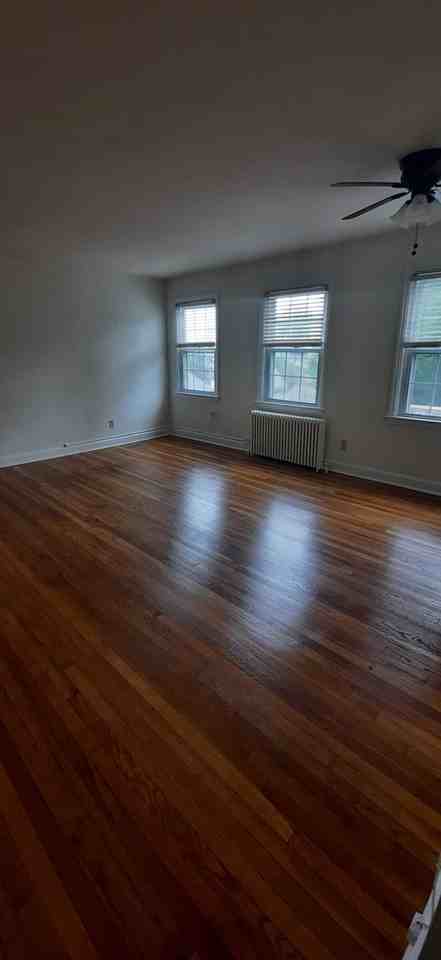 43RD FLATS - Photo 5 of 23