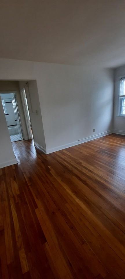 43RD FLATS - Photo 7 of 23