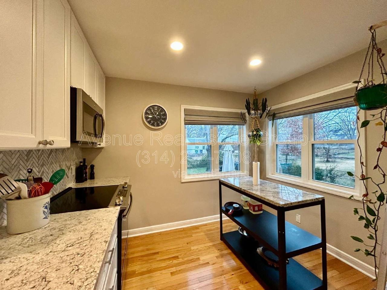 1336 Lanvale Dr - Photo 6 of 17