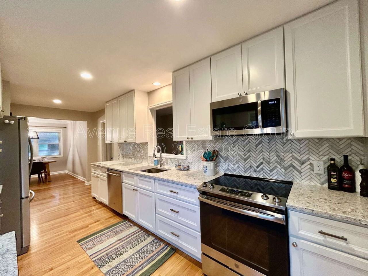 1336 Lanvale Dr - Photo 7 of 17