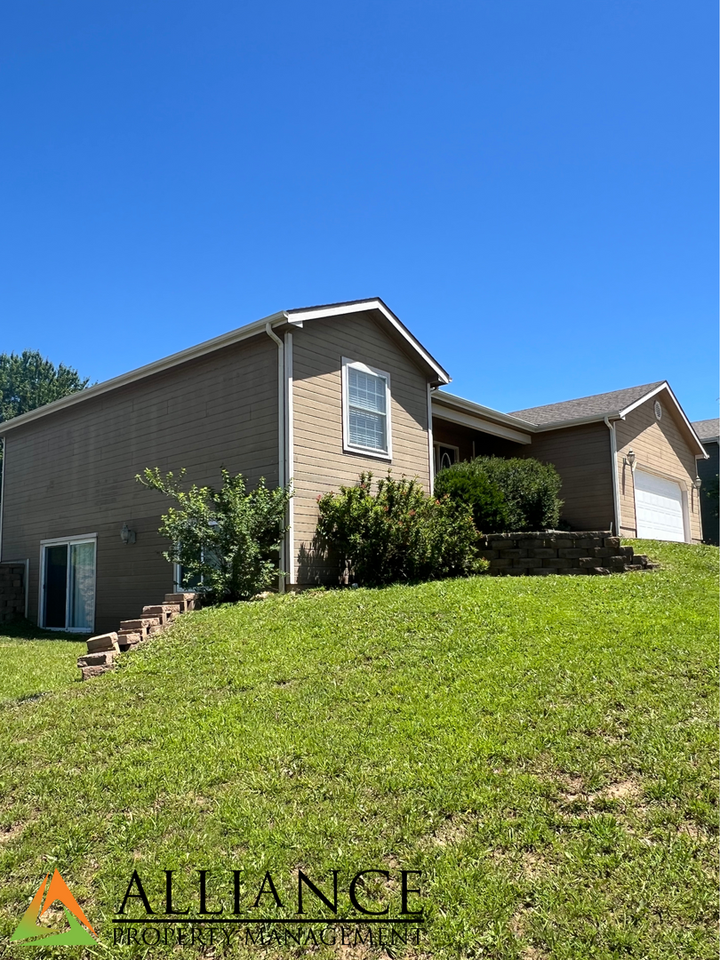 1000 Cassidy Dr - Photo 3 of 23