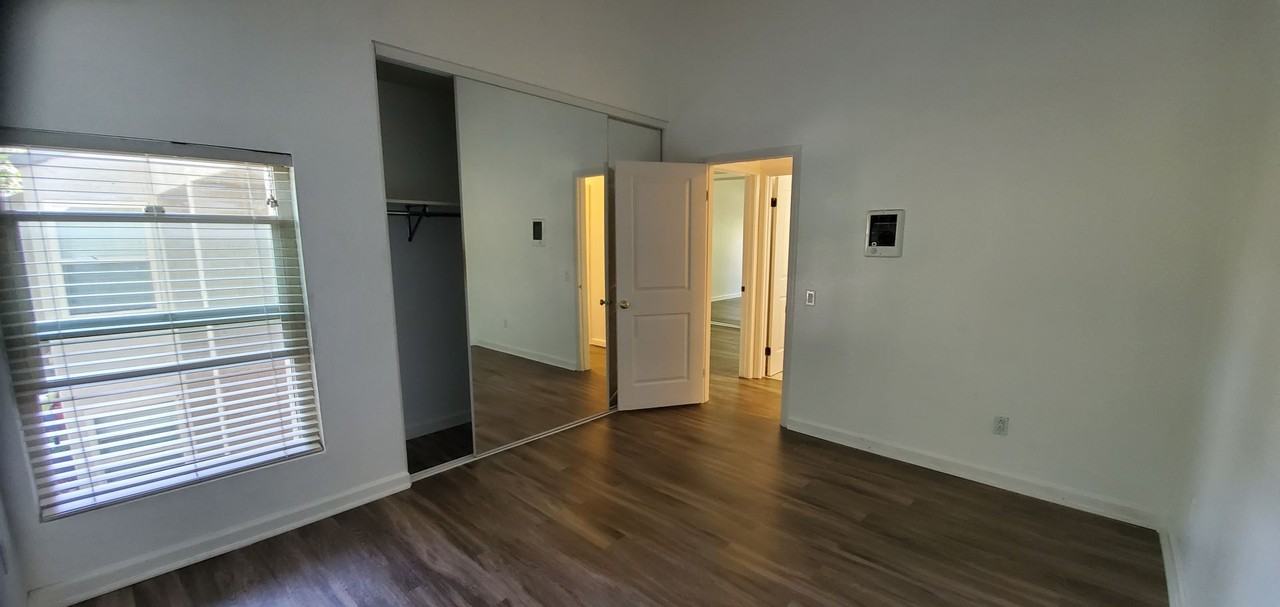 1350 N Escondido Blvd #64 - Photo 4 of 13