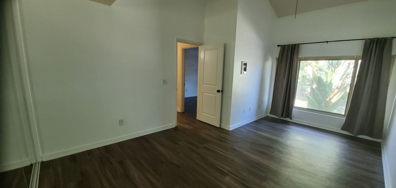 1350 N Escondido Blvd #64 - Photo 5 of 13