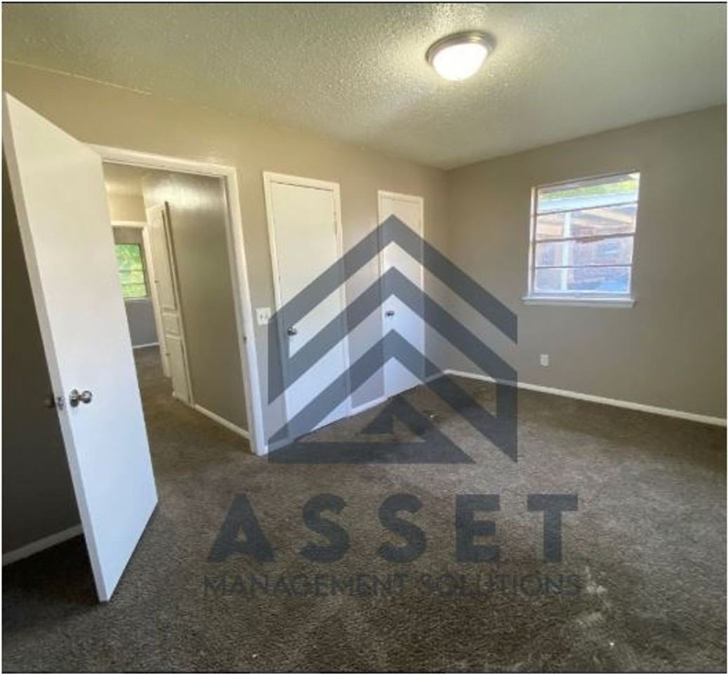 1612 Melinda Ln #RTO - Photo 7 of 15