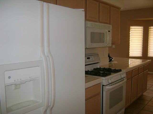 509 Melrose Heights St - Photo 3 of 8