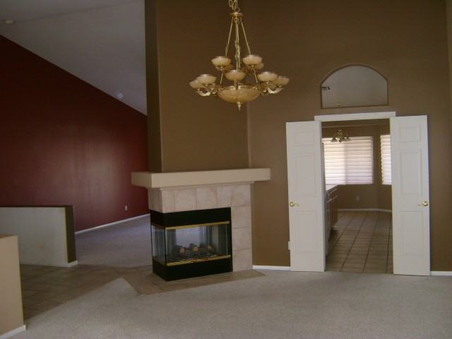 509 Melrose Heights St - Photo 4 of 8