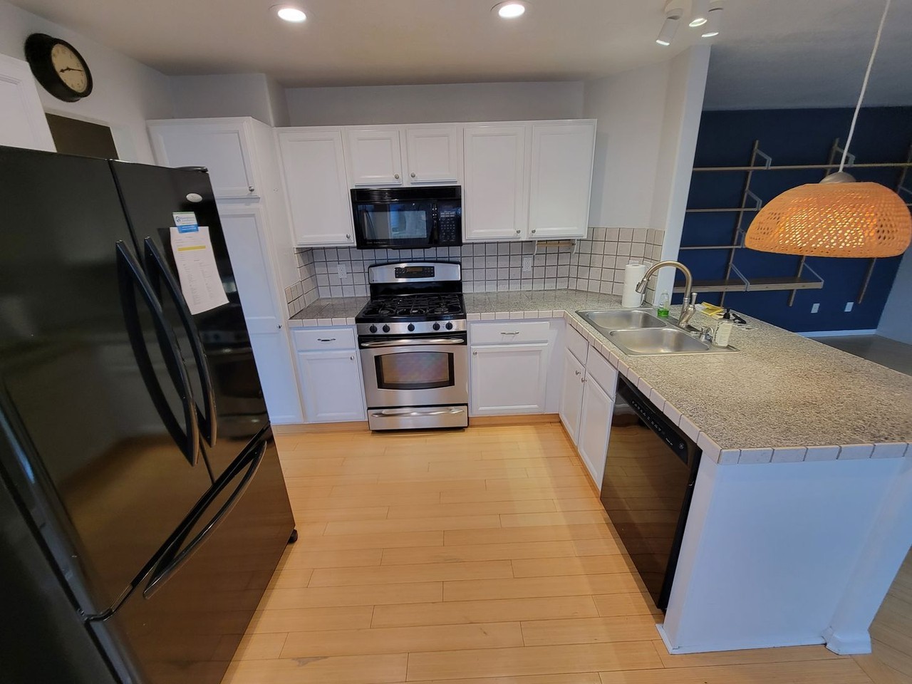 800 Nelson Park Ln - Photo 3 of 25