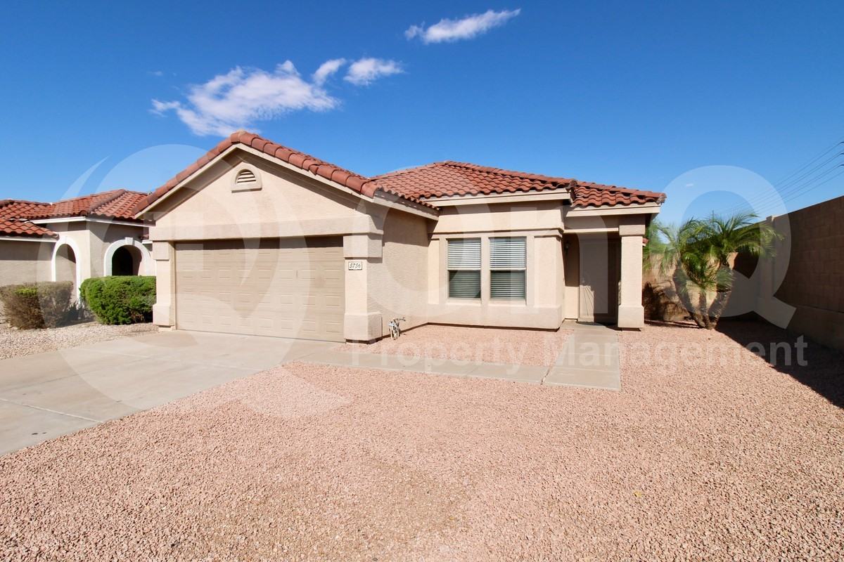 5756 E Flossmoor Cir - Photo 2 of 19