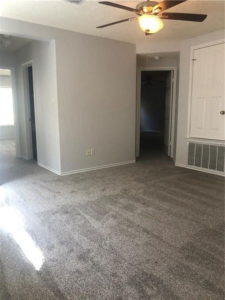 1304 Devil Rdg - Photo 3 of 13