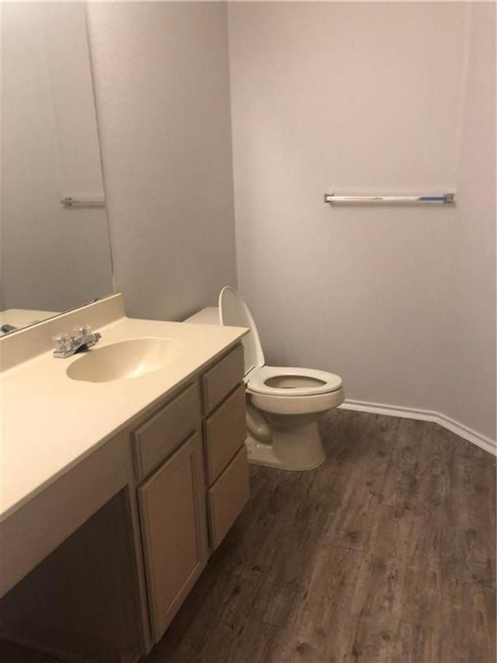 1304 Devil Rdg - Photo 7 of 13