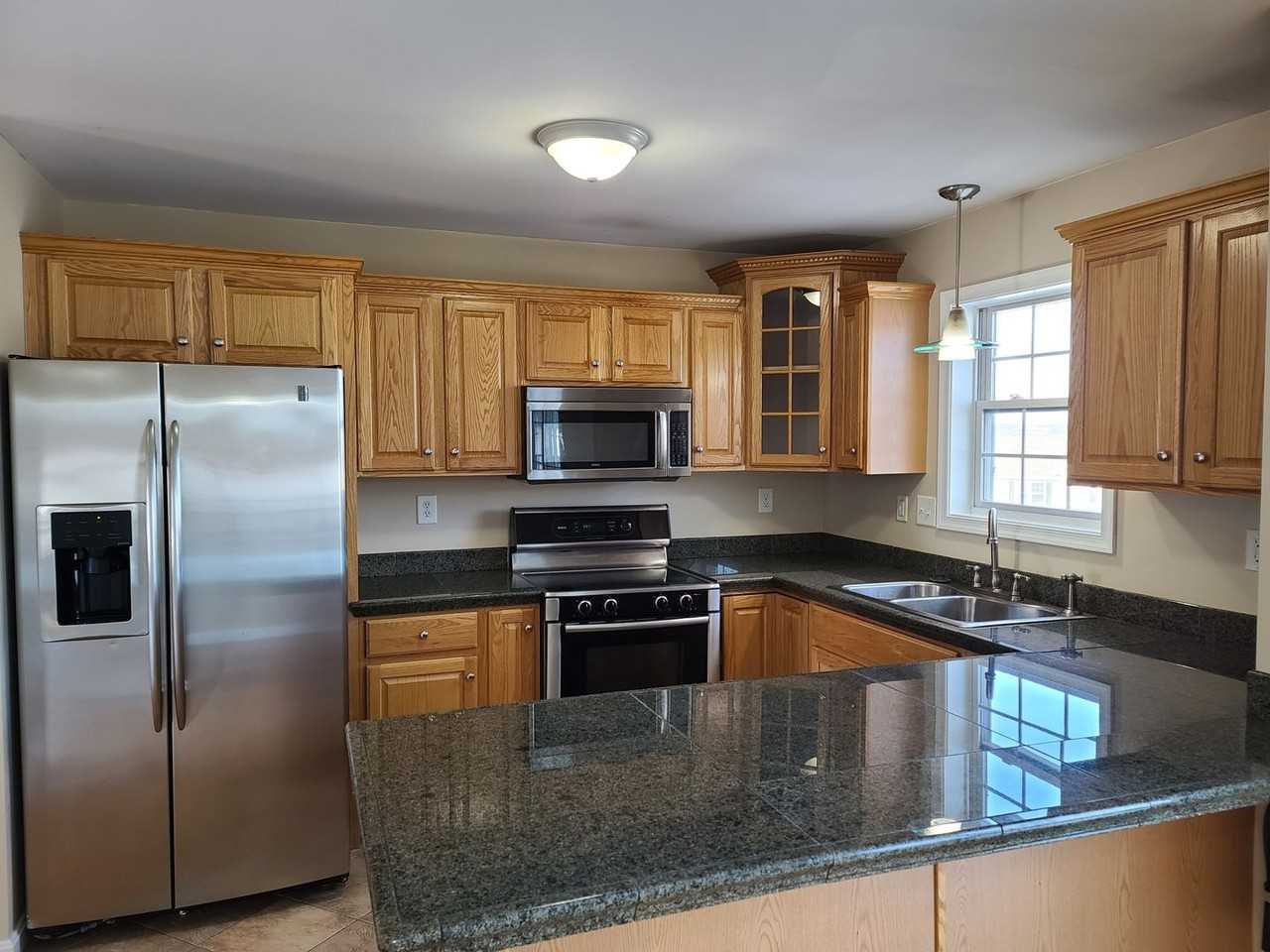 327 Grandview Ave - Photo 2 of 45