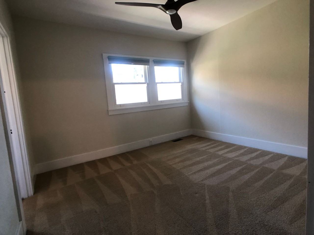 1140 Sherman St - Photo 5 of 12