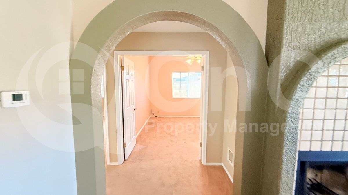 11144 E Yucca St - Photo 7 of 28