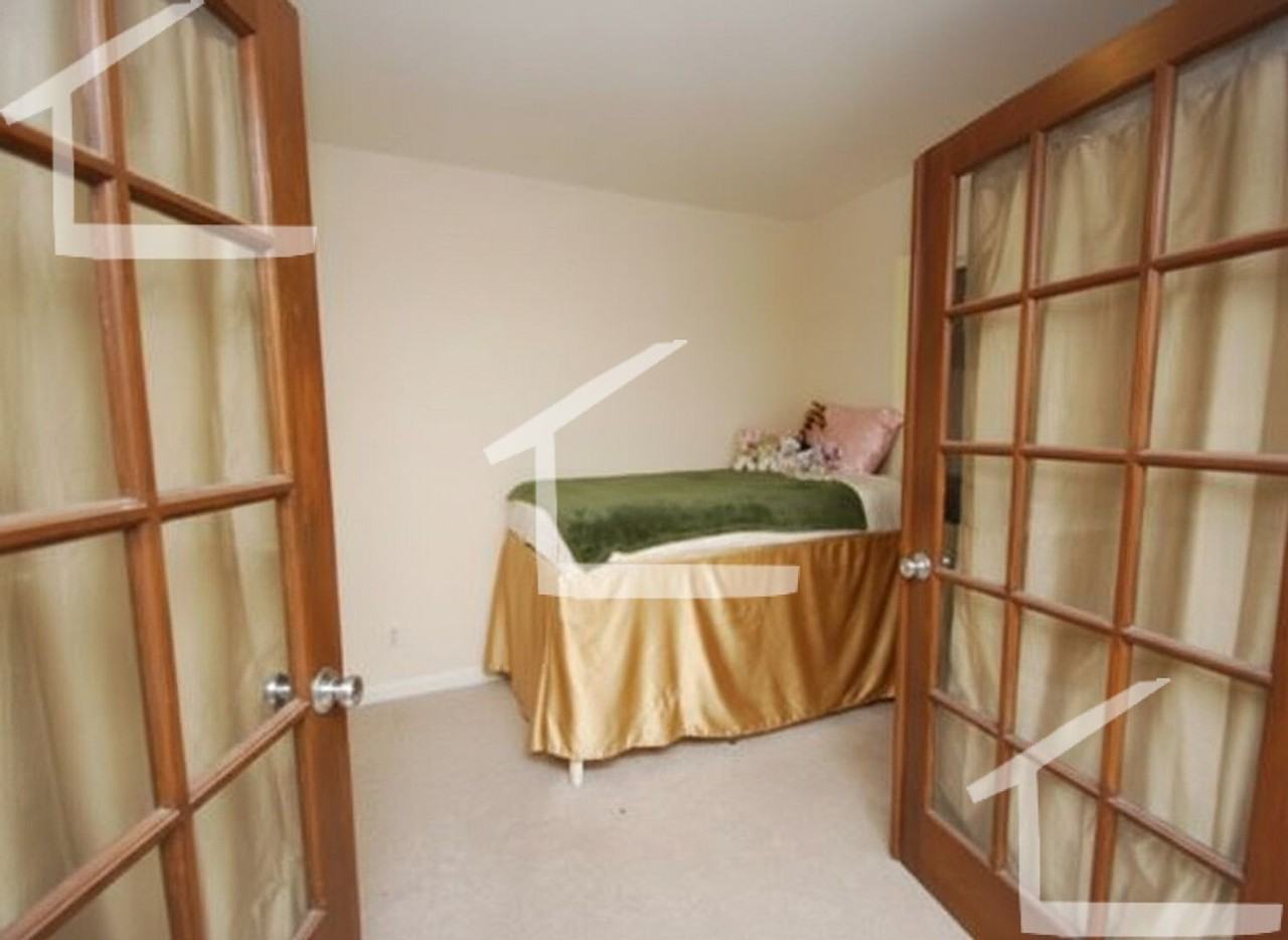 27 Symphony Rd - Photo 6 of 8