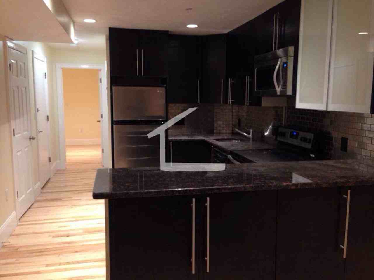 1201 Beacon St - Photo 2 of 6