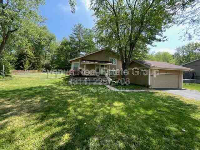 444 Applestone Dr - Photo 2 of 22