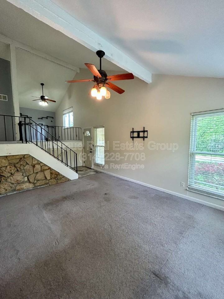 444 Applestone Dr - Photo 5 of 22