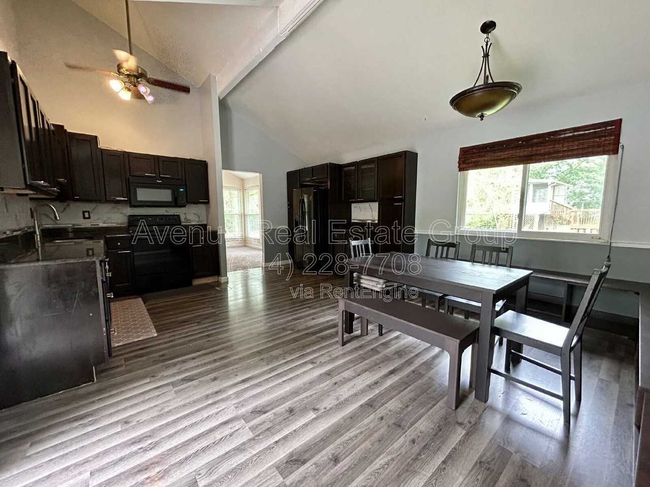 444 Applestone Dr - Photo 7 of 22