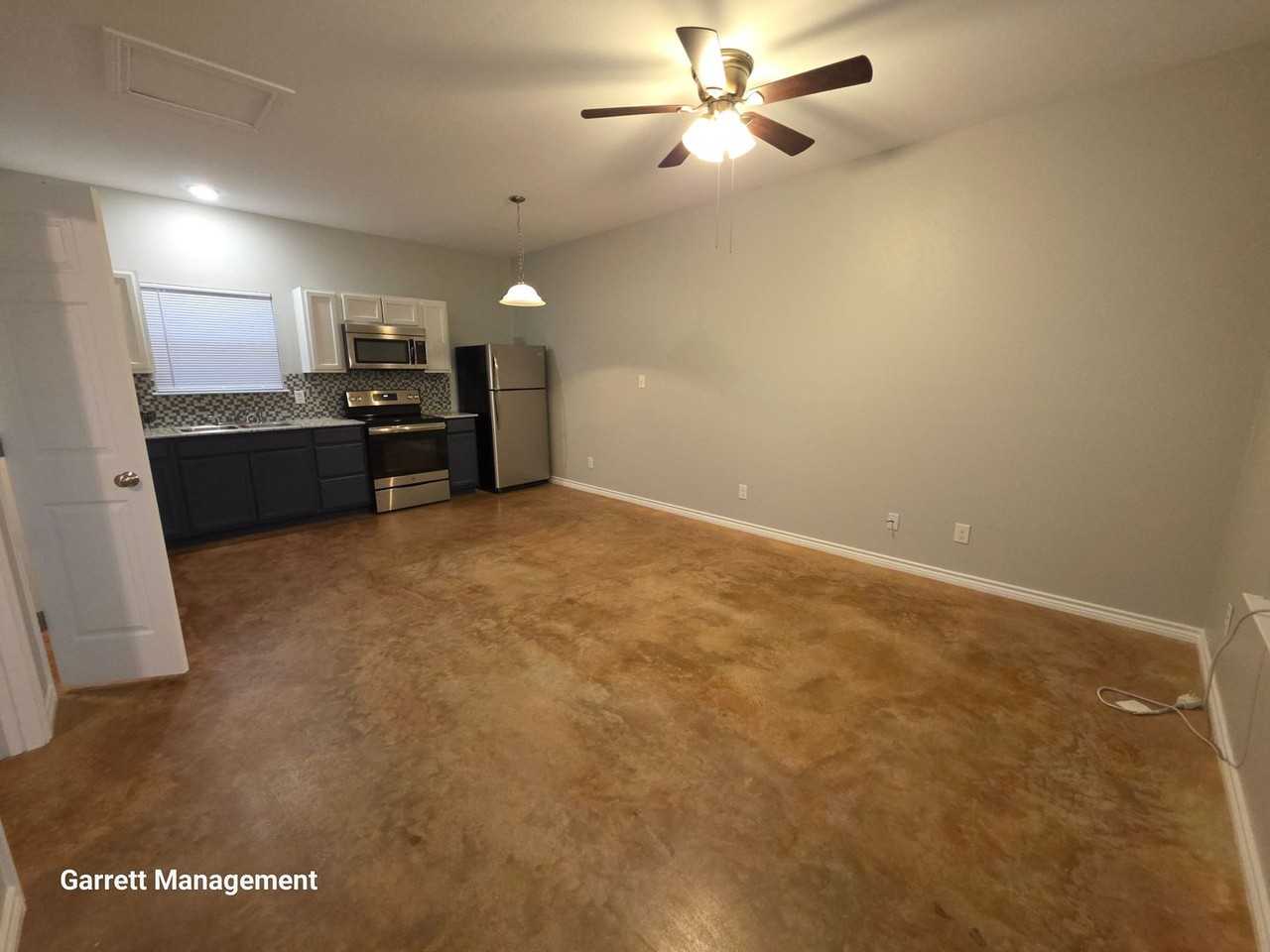 8174 County Road 101 - Photo 4 of 14