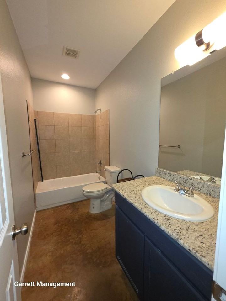 8174 County Road 101 - Photo 7 of 14