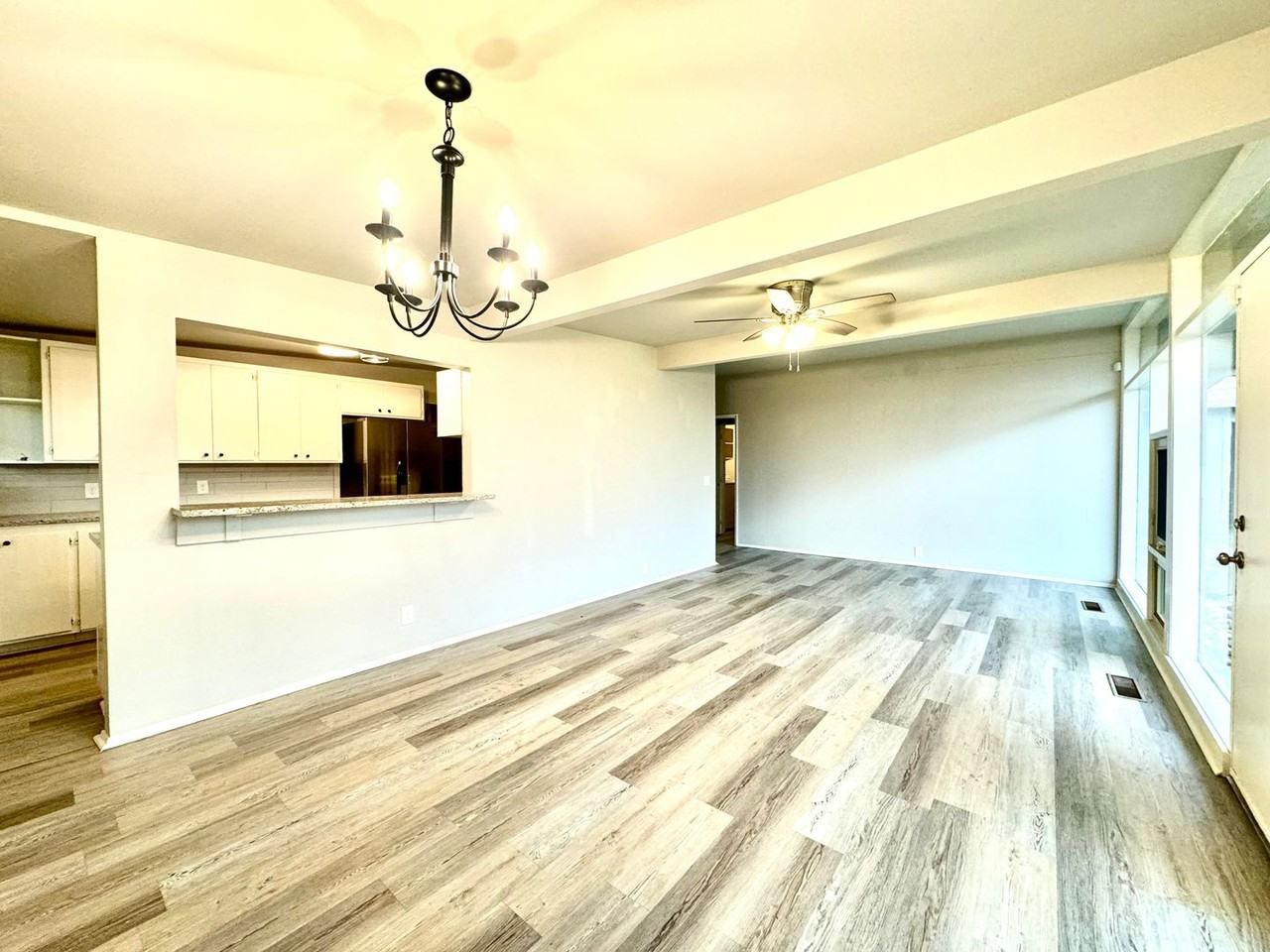 2514 47th St - Photo 4 of 23