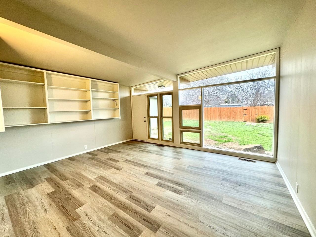 2514 47th St - Photo 7 of 23