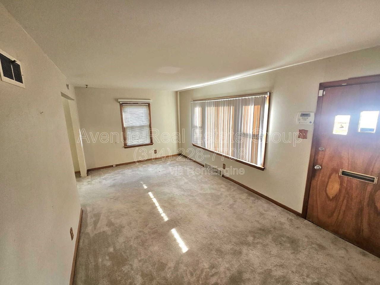 8883 Saint Cyr Dr - Photo 3 of 14