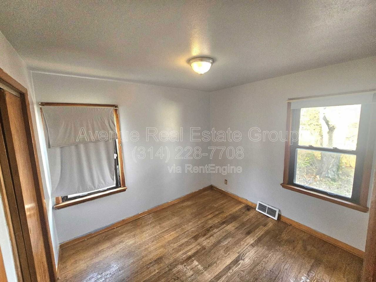 8883 Saint Cyr Dr - Photo 6 of 14