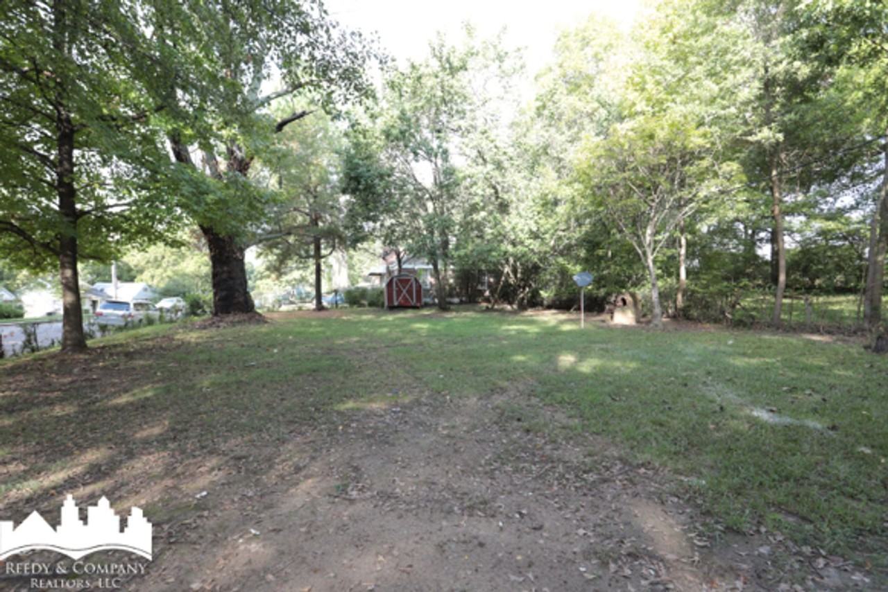 905 Parkhaven Ln - Photo 6 of 21