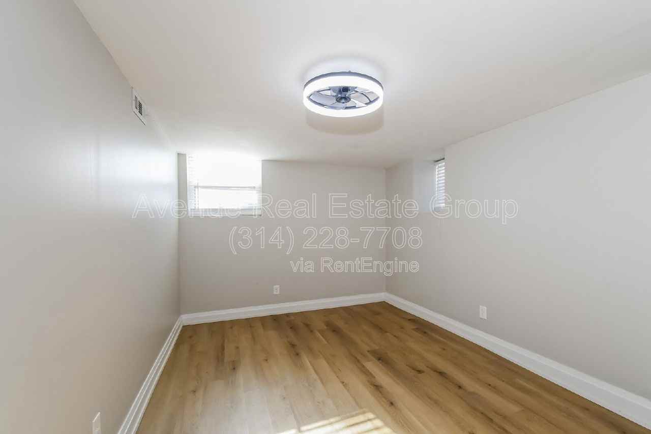 4370 Swan Ave #A - Photo 4 of 13