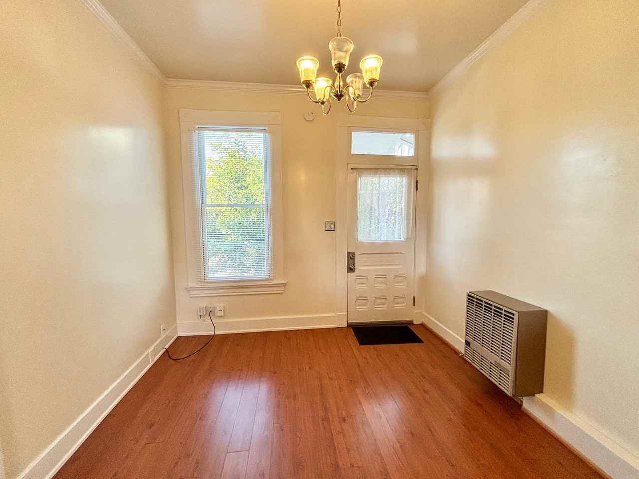 1314 Santa Clara Ave - Photo 4 of 29