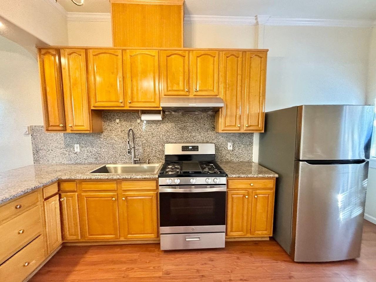 1314 Santa Clara Ave - Photo 6 of 29