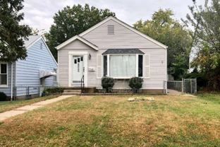 5242 Parker Ave - Photo 1 of 1