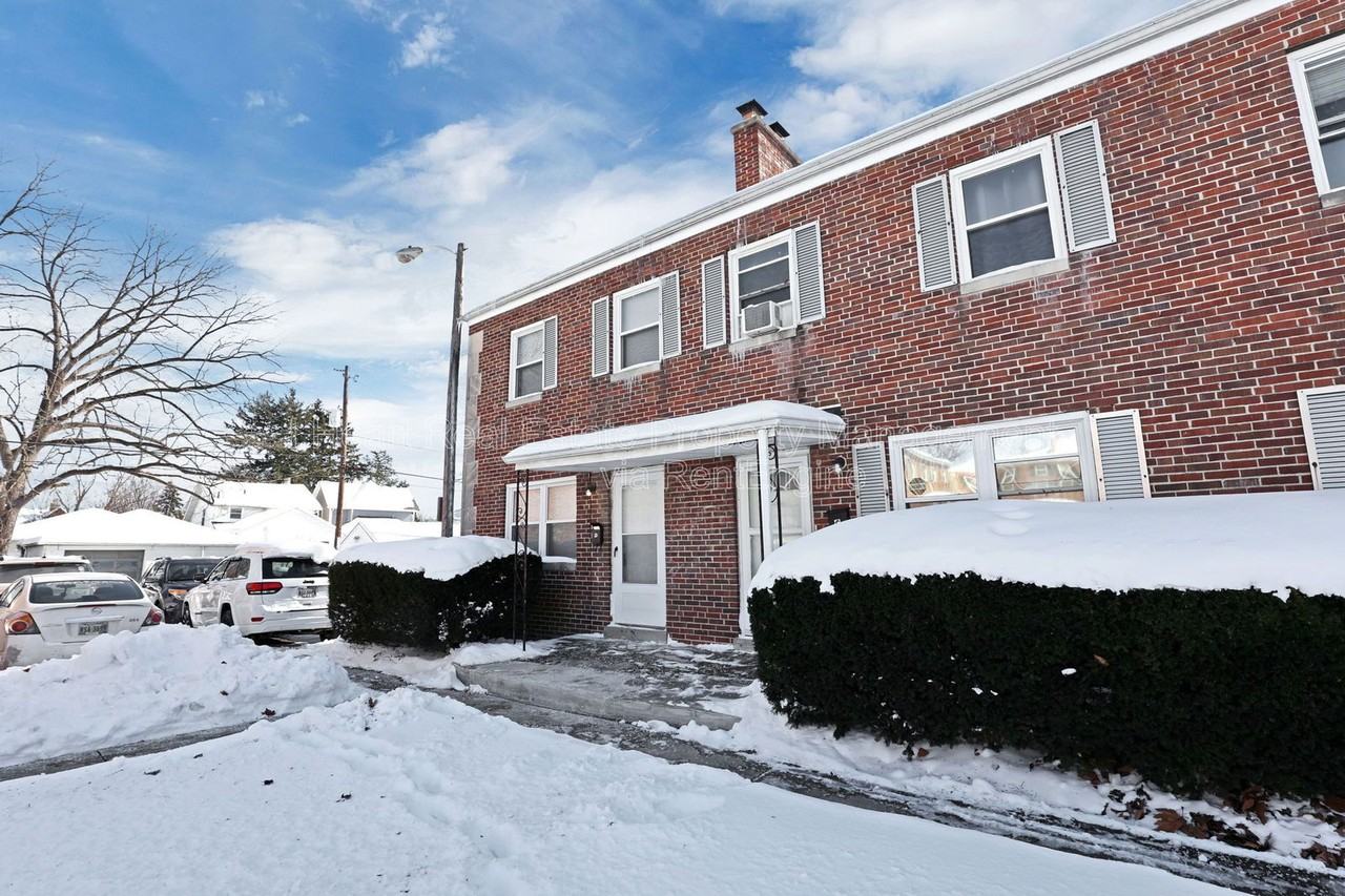 338 S Chase Ave - Photo 3 of 26